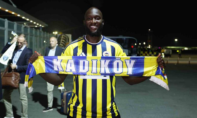 Gündemden Son Bilgiler: Fenerbahçe’nin yeni transferi Romelu Lukaku, İstanbul’a geldi - Son Dakika Haberleri