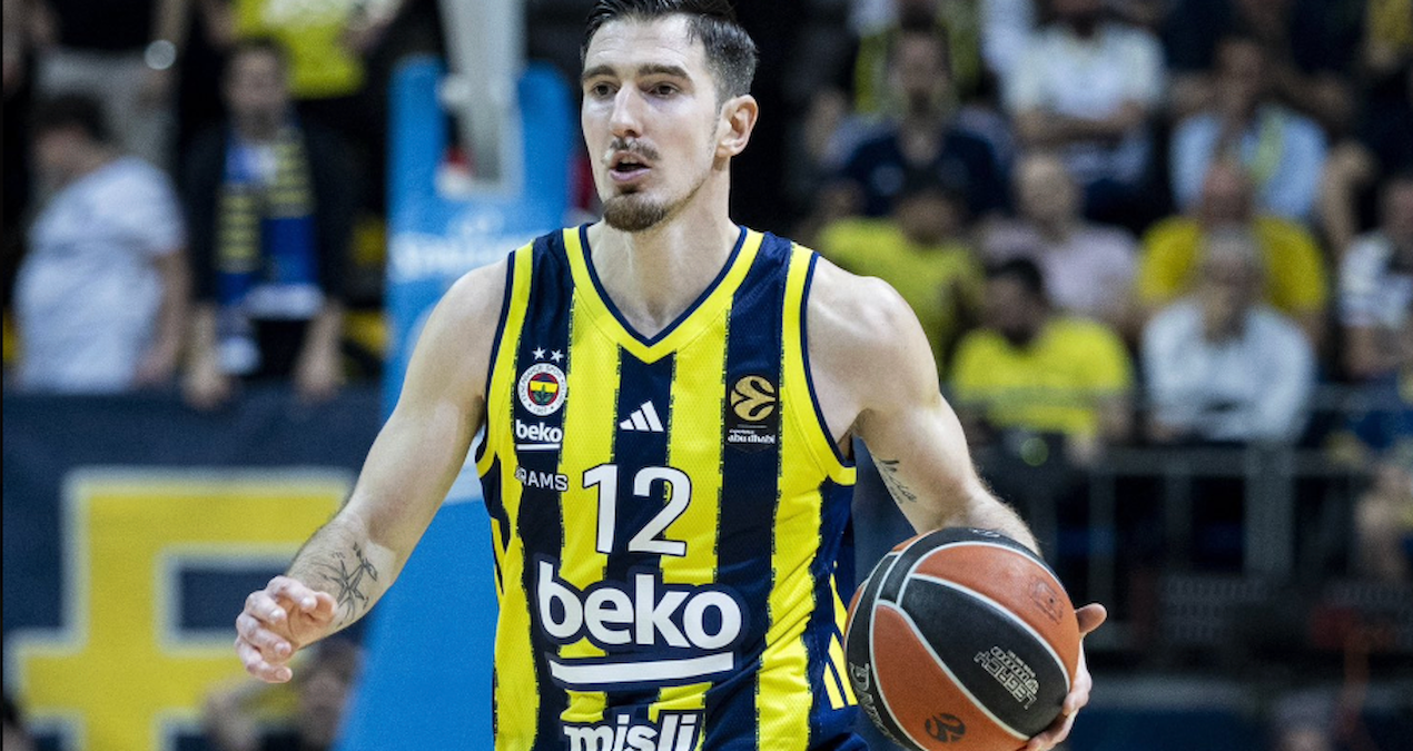 Fenerbahçe'nin yıldızından emeklilik kararı - En Son Haber