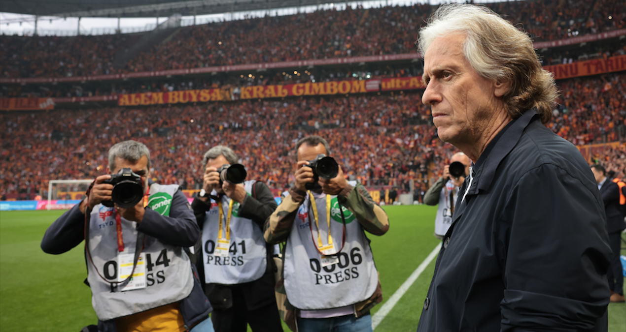 Fenerbahçe'ye Jorge Jesus'ta rakip çıktı! Süper Lig'den gelen teklifi tüm detaylarıyla paylaştı - En Son Haber