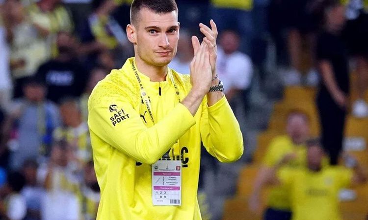 Gündemden Son Bilgiler: Fenerbahçe'ye Livakovic'ten kötü haber - Haberleri ve Merak Edilenler