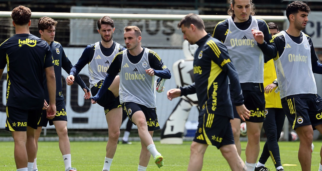 Ayrıntılar Netleşti: Fenerbahçe yoklar içinde Devler Ligi aşkına - Haberleri: Gelişmeler Takip Ediliyor
