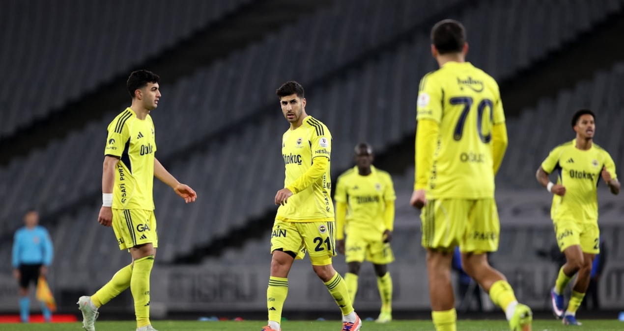 Kritik Açıklama: Fenerbahçeli futbolculara tehdit şoku! Avukatlar harekete geçti - En Son Haber