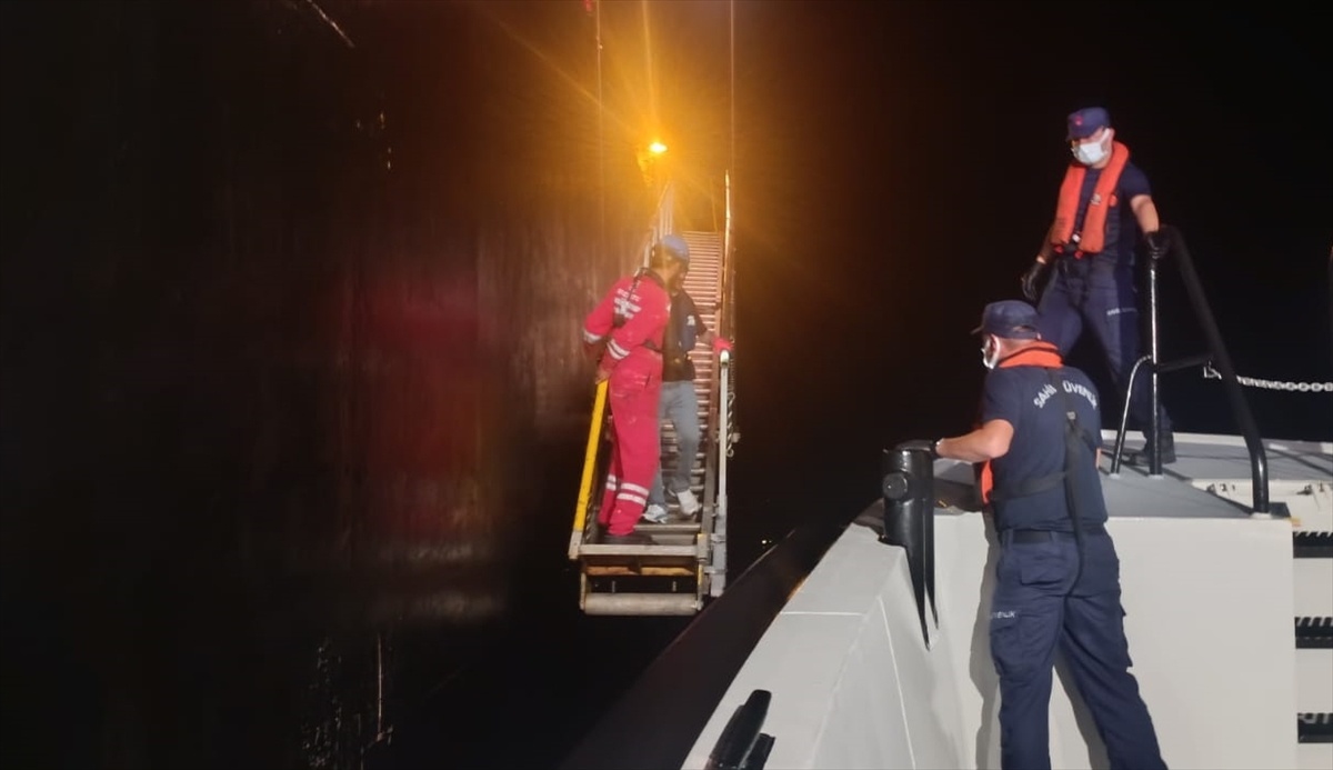 Medical evacuation for the injured person on the commercial ship off the coast of Fethiye - News