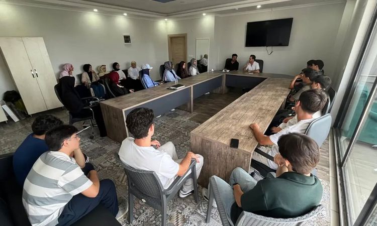 Gündemden Son Bilgiler: Fethiye'de hafızlarla yaz Kur'an kursu değerlendirmesi - Son Dakika Haberleri - Son Da