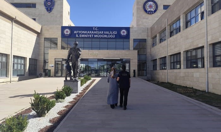 FETÖ’ye üye olmaktan aranan şahıs yakalandı: Gelişmeler Takip Ediliyor