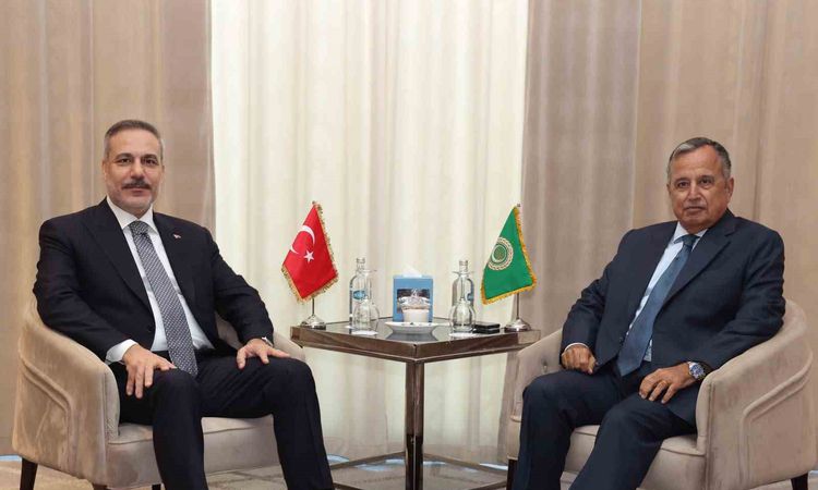 Sıcak Gündem: Fidan, Mısır'da Arap Birliği Genel Sekreteri ile Görüştü - Son Dakika