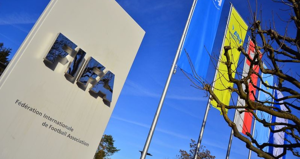FIFA'dan 3 Türk kulübüne transfer yasağı - Son Dakika Haberleri ve Merak Edilenler