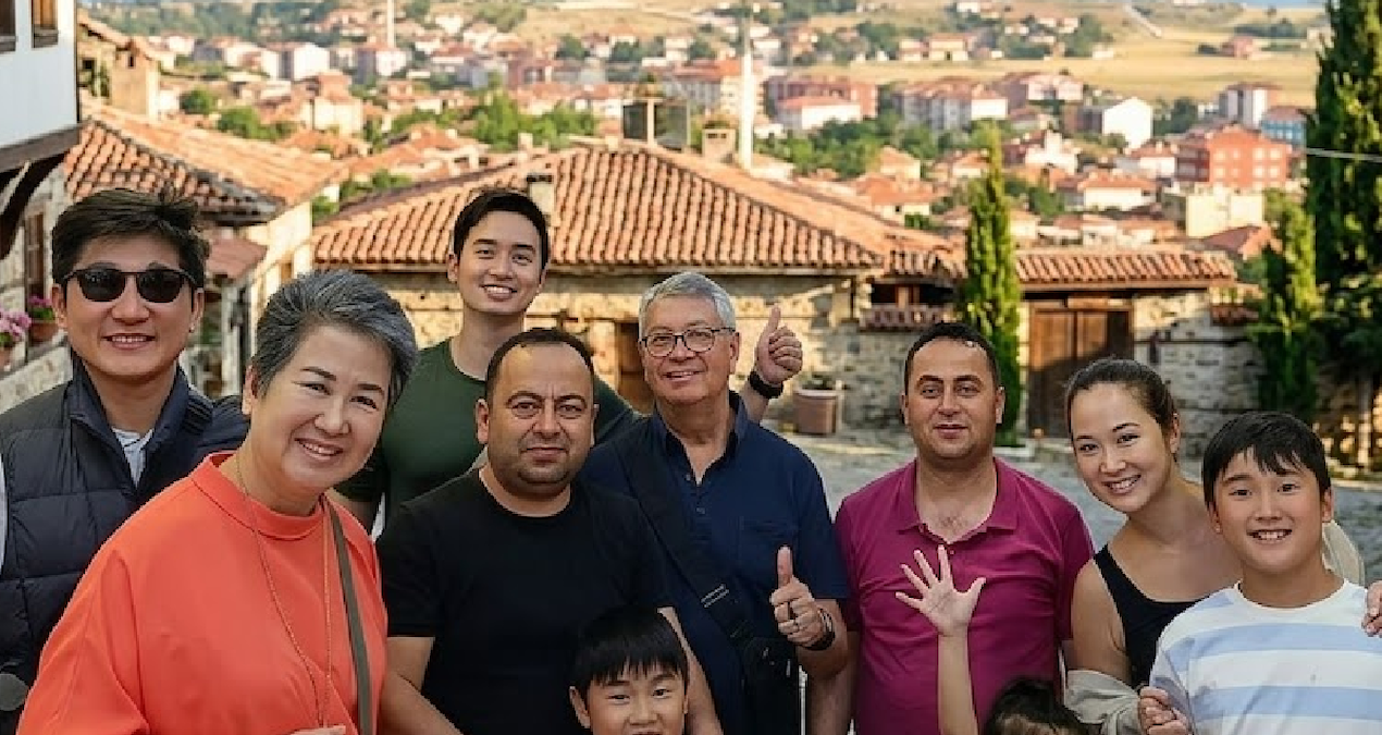Gündemden Son Bilgiler: Filipinli ailenin Türkiye rotası olay oldu: 'Siz orayı nasıl buldunuz?' - Son Dakika