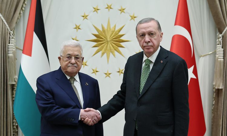 Sıcak Gündem: Filistin Başbakanı Abbas, Türkiye'ye geliyor - Son Dakika: Gelişmeler Takip Ediliyor