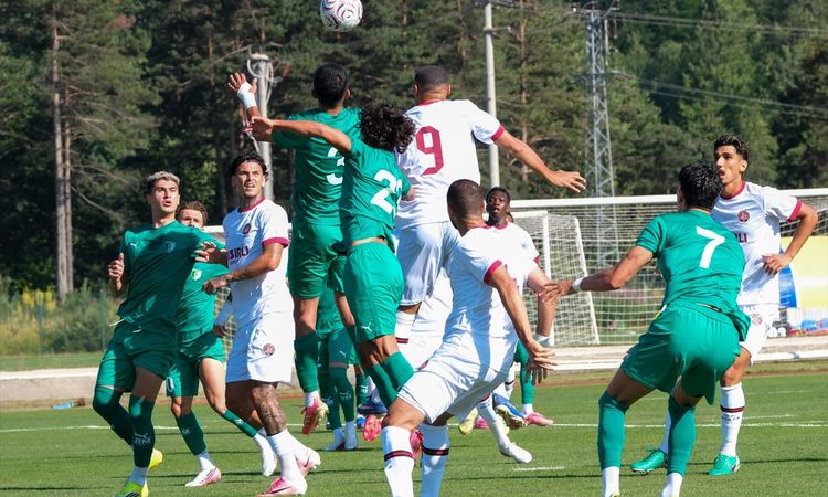Futbol: Hazırlık maçı - Haberleri ve Merak Edilenler