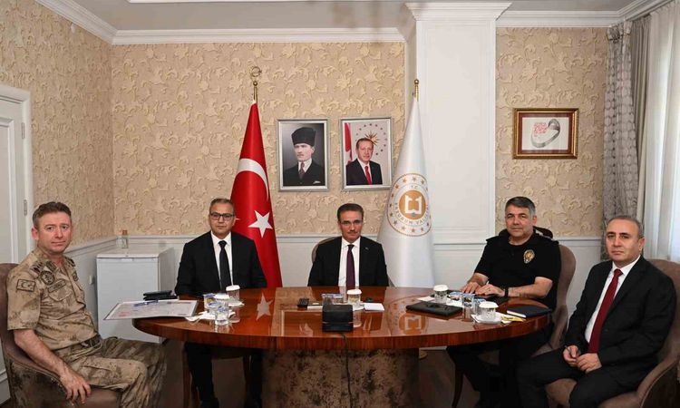 Son Gelişme: Futbol sezonu spor güvenliği değerlendirildi - Haberleri - Son Dakika Bilgileri