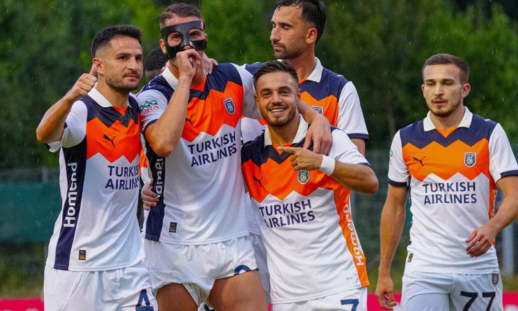 Gündemden Son Bilgiler: Futbolseverlere müjde! RAMS Başakşehir - Inter Turku maçı şifresiz kanalda - Haberleri