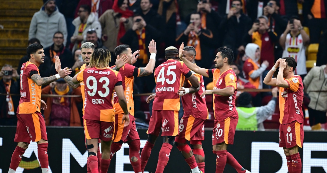 Kritik Açıklama: Galatasaray'da 8 isim Alanya'da yok - En Son Haber: Gelişmeler Takip Ediliyor