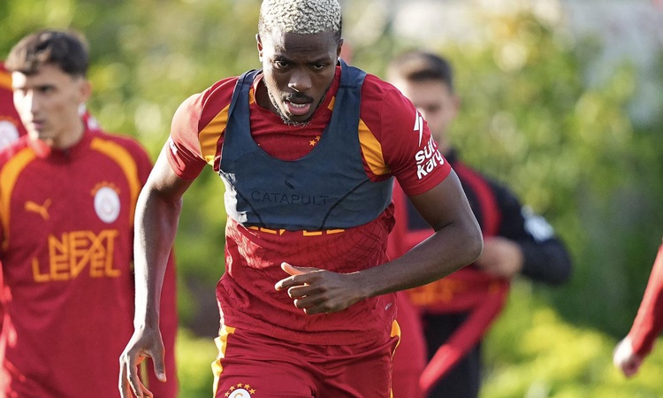 Galatasaray'a Osimhen'den müjde: Gelişmeler Takip Ediliyor