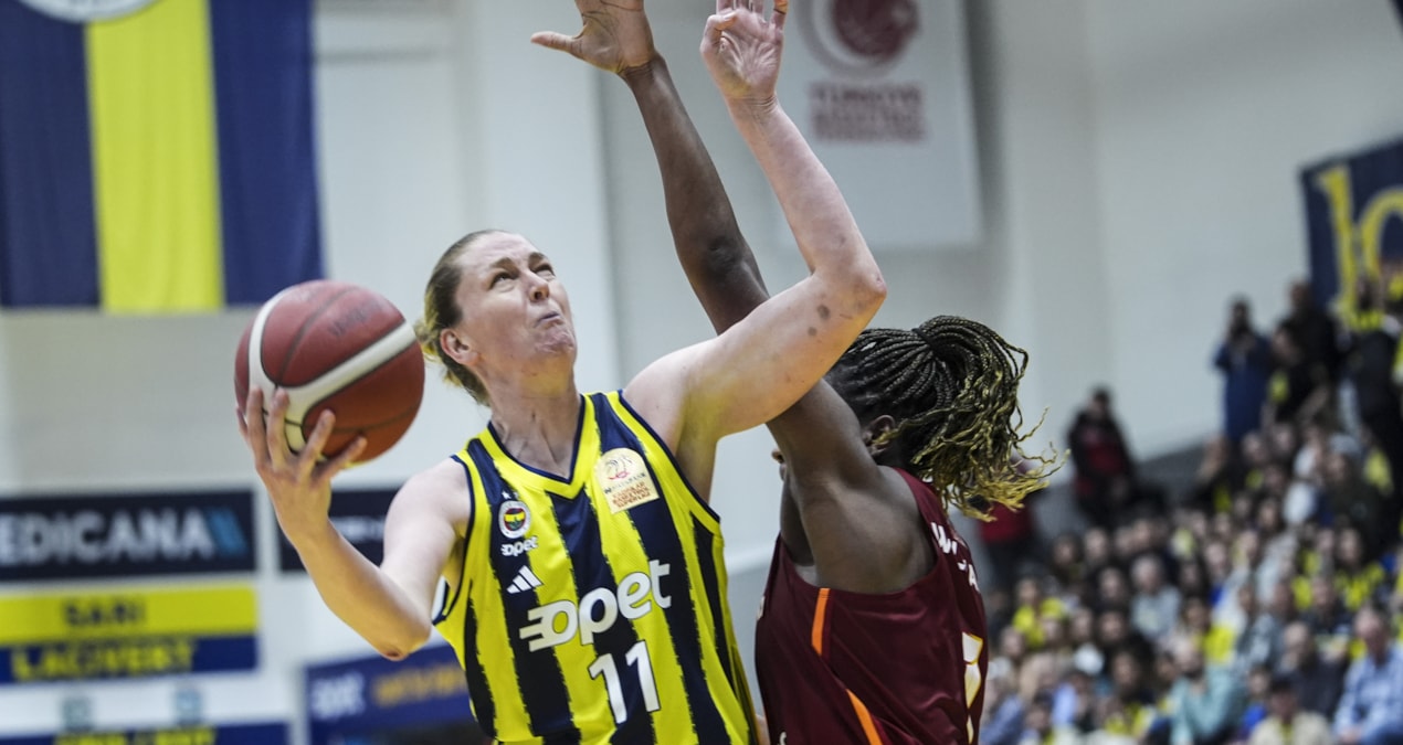 Sıcak Gündem: Galatasaray Çağdaş Faktoring'i yenen Fenerahçe Opet seride öne geçti - En Son Haber: Gelişmeler