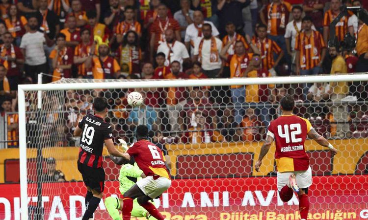 Galatasaray, Çorum FK ile 2-2 Berabere Kaldı: Osimhen'in Flaş Gelişme Golleri Puanı Kurtardı - Son Dakika - So