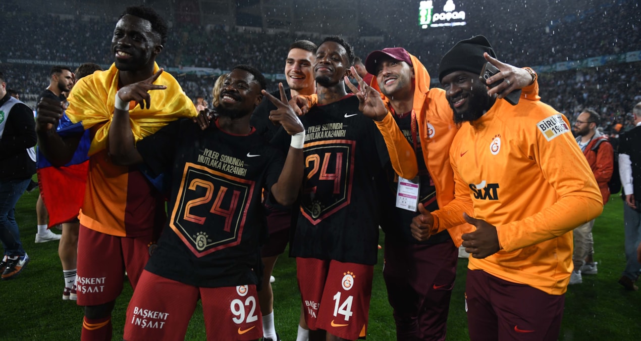 Son Gelişme: Galatasaray'ın eski yıldızı Hepatit B oldu - Haberleri - Son Dakika Bilgileri