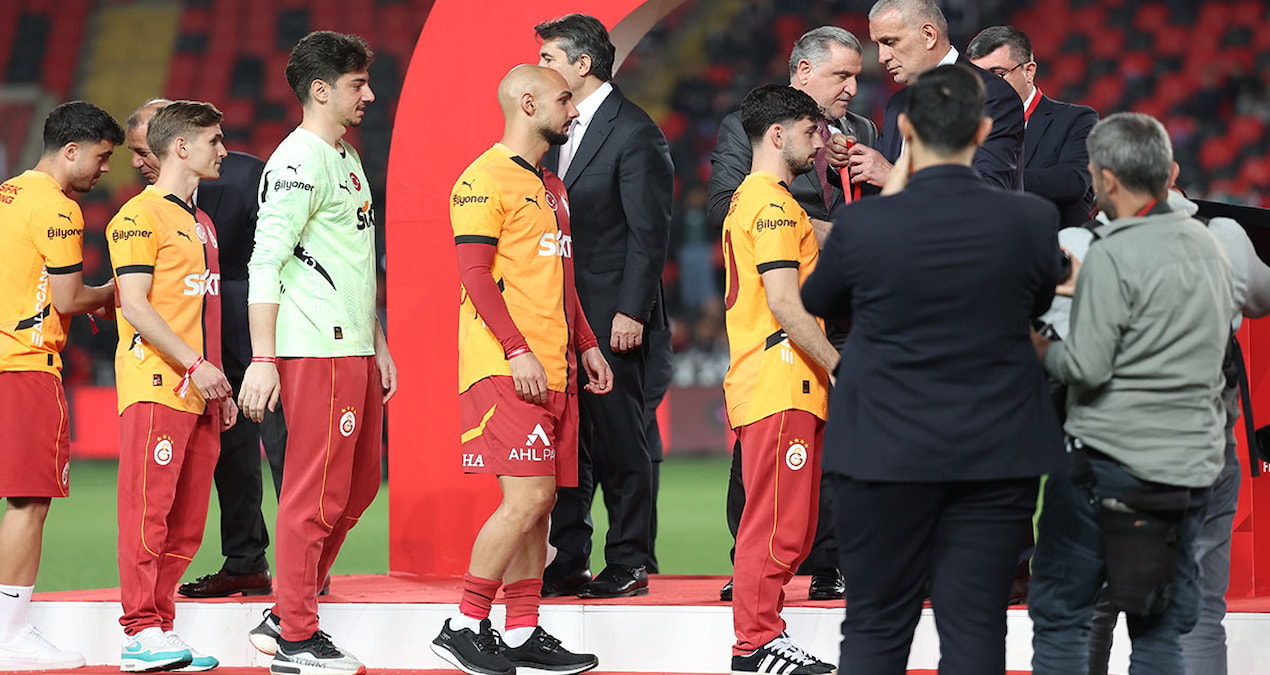 Sıcak Gündem: Galatasaray'ın 'Messi'si olacaktı: Amedspor göz koydu - En Son Haber - Son Dakika Bilgileri