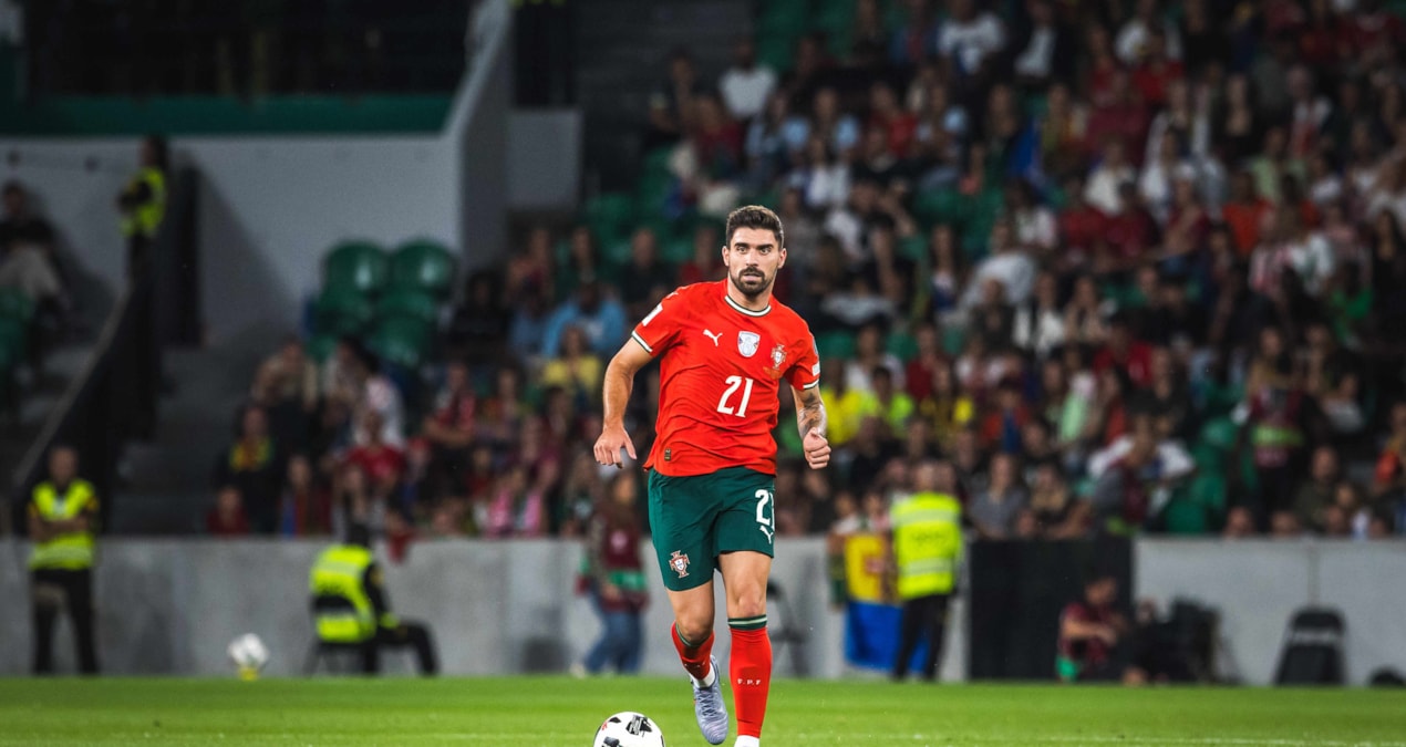 Galatasaray'ın yeni yıl hediyesi Neves - Haberleri | İşte Tüm Ayrıntılar