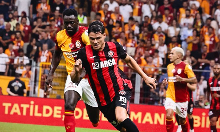 Galatasaray, sezonun açılışında Çorum FK ile 2-2 berabere kaldı - Haberleri - Son Dakika Bilgileri
