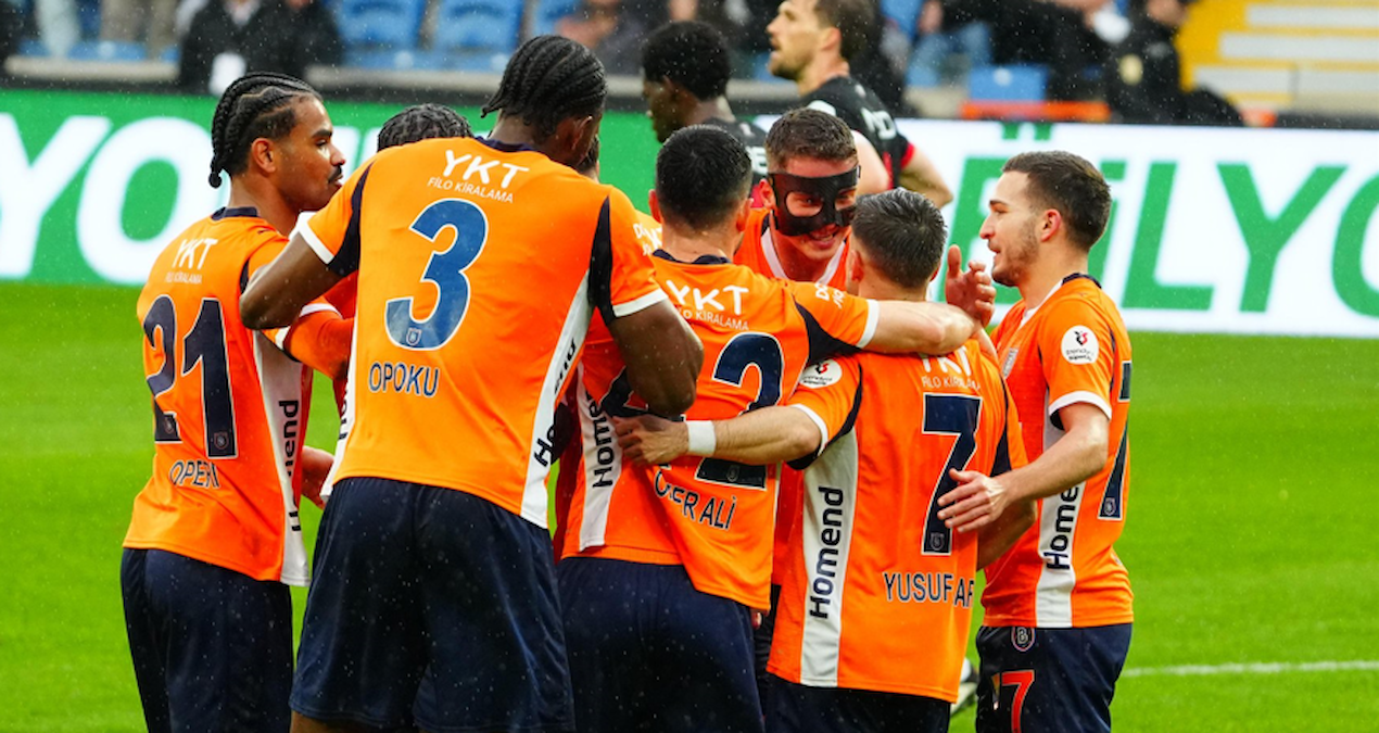 Galatasaray Süper Lig'in 2 yıldızını alıyor - Haberleri ve Merak Edilenler