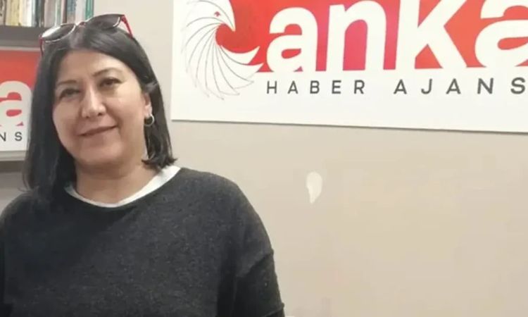 Kritik Açıklama: Gazeteci Dürdane Kırçuval Yunanistan'da yaşamını yitirdi - Haberleri: Gelişmeler Takip Ediliy