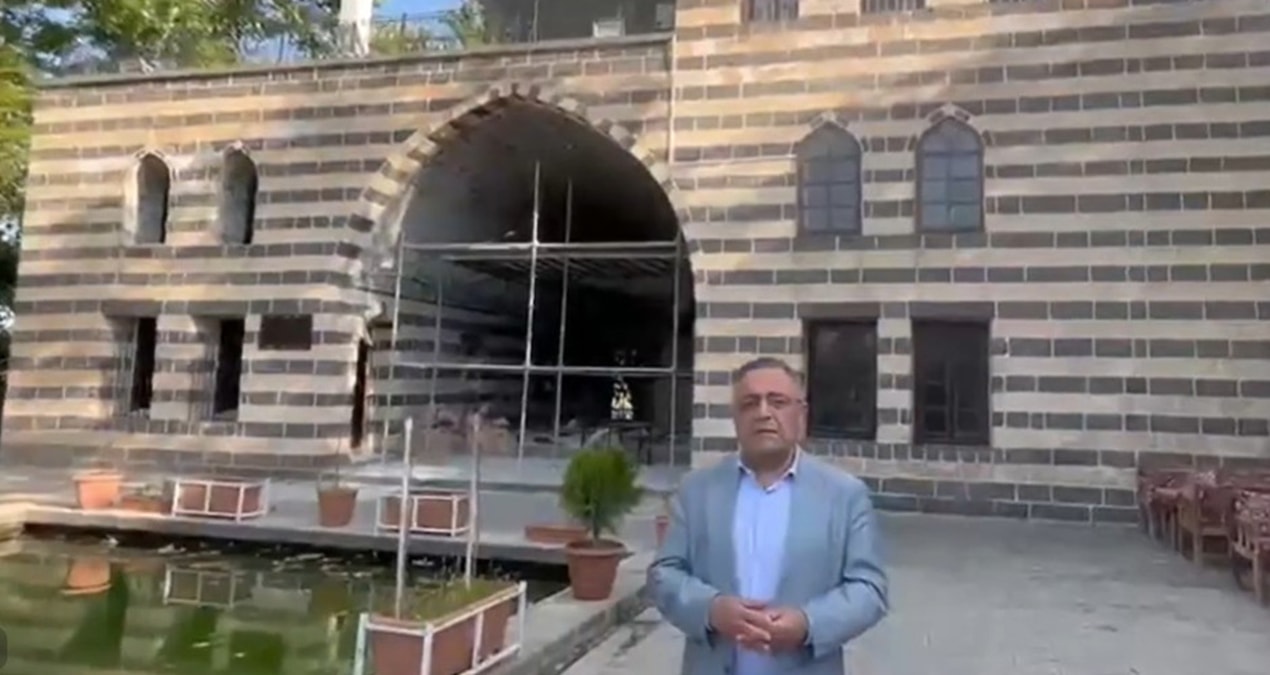 Reaction to the endless restoration of the Gazi Mansion for years - Last Minute