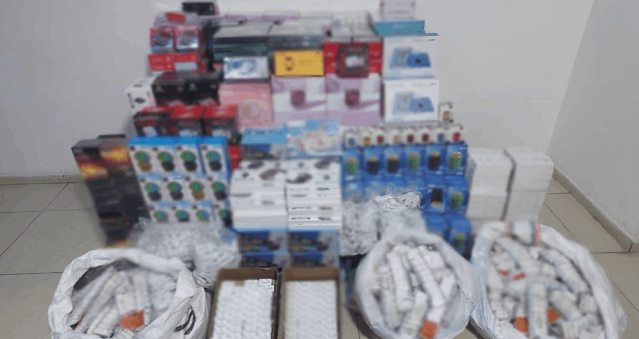 Son Gelişme: Gaziantep'te 1 milyon 350 bin TL'lik kaçak elektronik eşya yakalandı - Haberleri ve Merak Edilenl