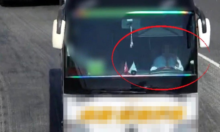 106 thousand vehicles were checked during drone-assisted inspections on the highway in Gaziantep - News