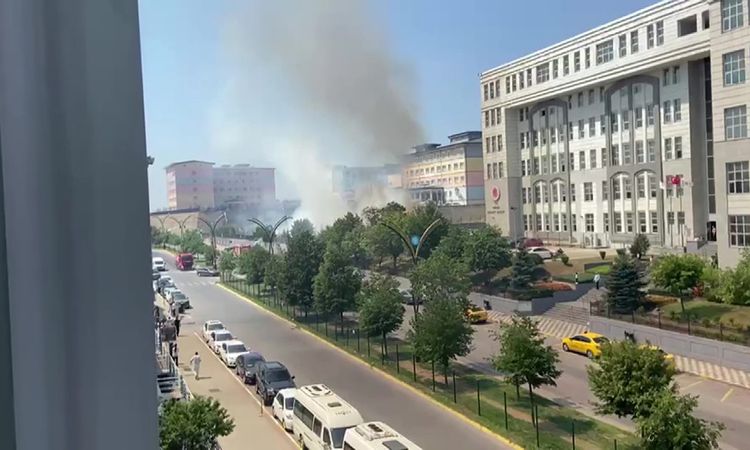Gebze Adliyesi'nde Güneş Enerjisi Paneli Yangını - Haberleri - Son Dakika Bilgileri