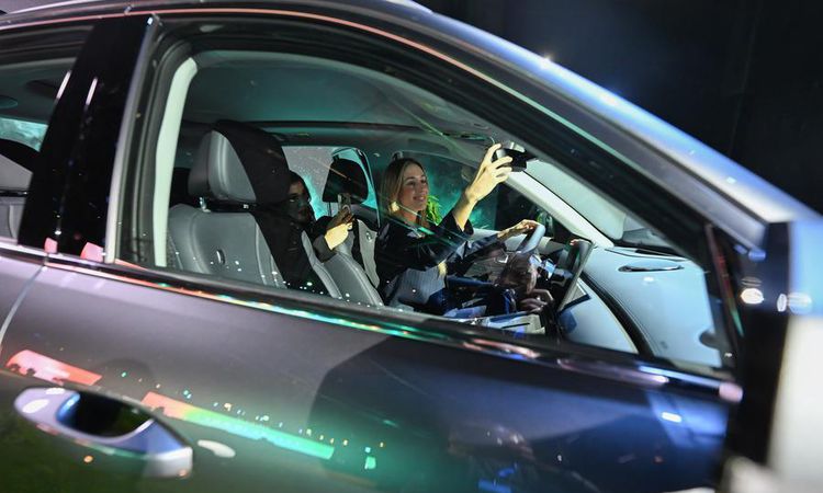 Gündemden Son Bilgiler: Geely'nin rekor yarı yıl satışları ve geliri - Son Dakika | İşte Tüm Ayrıntılar