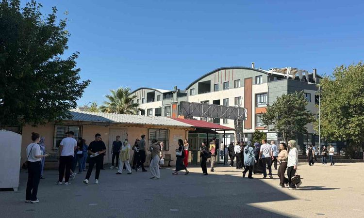 Gemlik ve Orhangazi adliyelerine alınacak 11 zabıt kâtibi için uygulama sınavı yapıldı - Son Dakika: Gelişmele