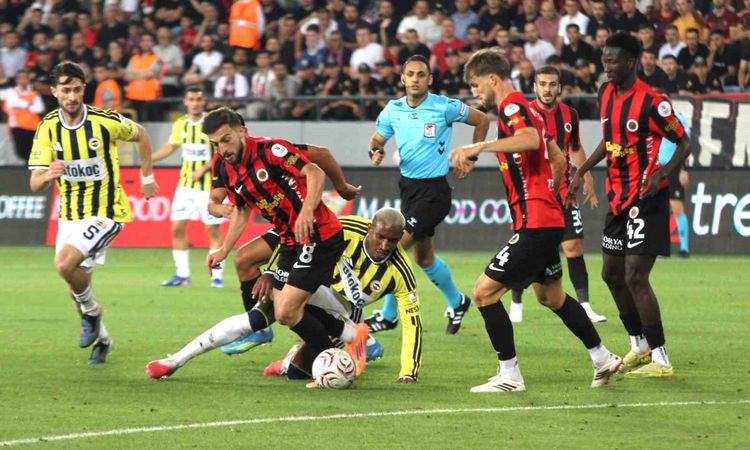 Ayrıntılar Netleşti: Gençlerbirliği-Fenerbahçe: İlk yarı 1-1 - Haberleri