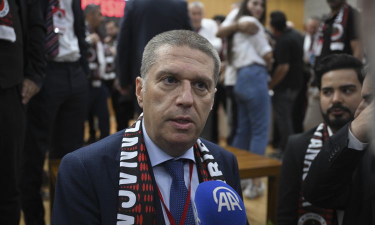 Ayrıntılar Netleşti: Gençlerbirliği, kaleci için Fenerbahçe'yi bekliyor - Son Dakika: Gelişmeler Takip Ediliyo