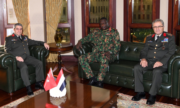 Genelkurmay Başkanı Bayraktaroğlu, Sudan Kara Kuvvetleri Komutanı'nı kabul etti - Son Dakika Bilgileri