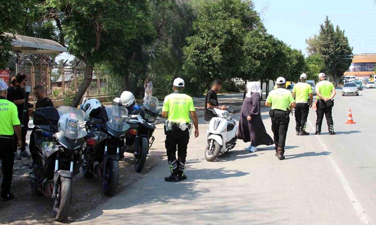 Man fined for not wearing helmet, despite claiming "destination was close."