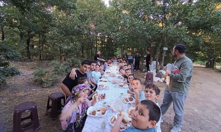 Kritik Açıklama: Gönen'de Yaz Kur'an Kursu Piknikle Sona Erdi - Haberleri