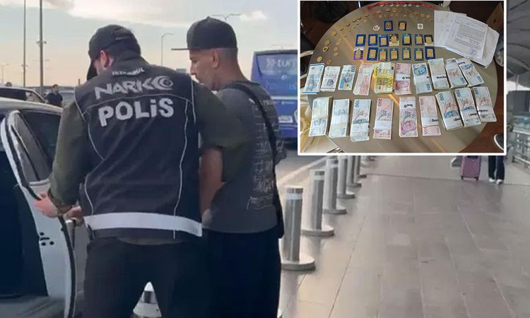 Gözaltına alınan Manifest grubunun menajeri Tolga Akış'ın evinden servet çıktı