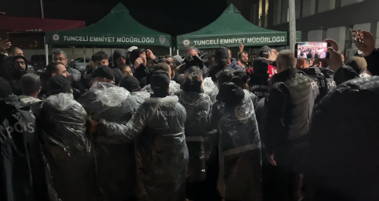 Ayrıntılar Netleşti: Gülistan Doku dosyasında iki şüpheli adliyede! Adliye önü karıştı; polis zor durdurdu - H