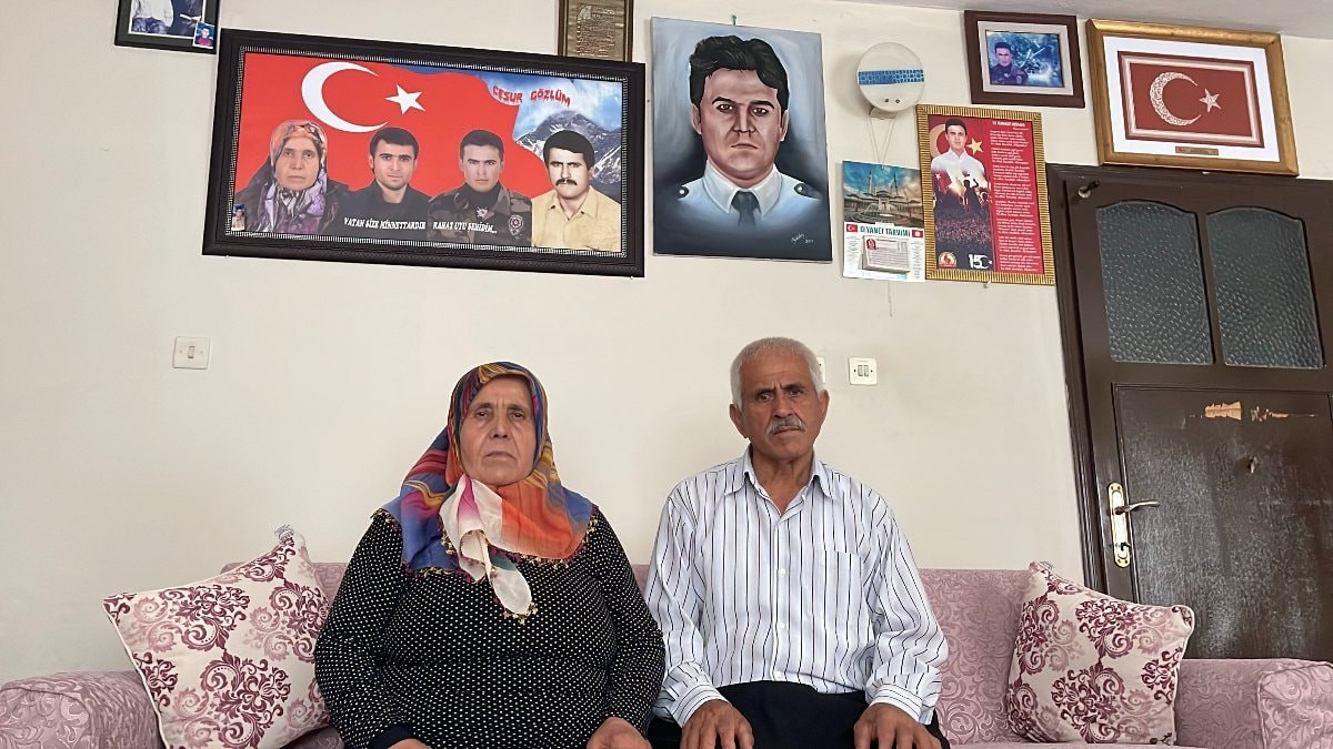 Agenda - Mother of the July 15 martyr: My little one left me and left me a thousand siblings (Details)