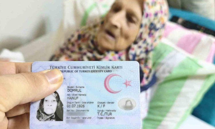 Gündemden Son Bilgiler: 100 Yaşındaki Hanuf Nine 5 Kuşak Gördü, 171 Kişilik Aile Kurdu | İşte Tüm Ayrıntılar