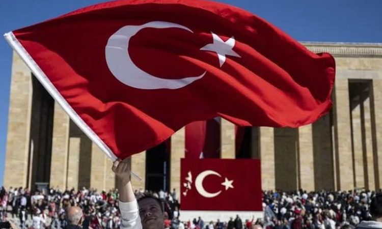 Gündemden Son Bilgiler: 29 Ekim Bayramı 4,5 gün olacak mı, Cuma günü tatil olacak mı, idari izin kararı çıktı