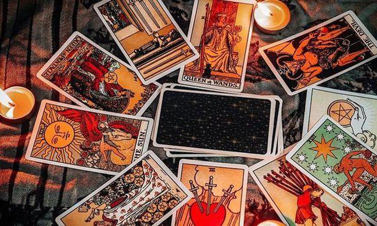 Gündemden Son Bilgiler: 9 Eylül günlük tarot falı: 9 Eylül Çarşamba günü seni neler bekliyor? Günlük tarot kar