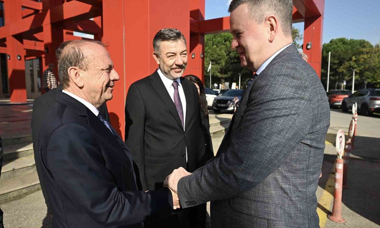 Gündemden Son Bilgiler: ABD İstanbul Başkonsolosu Michael Lally, BTSO’yu ziyaret etti - Son Dakika Bilgileri