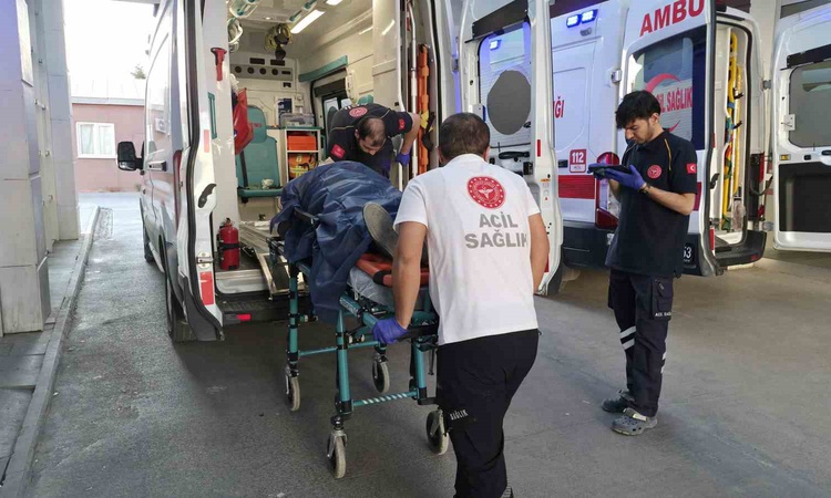 Gündemden Son Bilgiler: Adıyaman'da şehir içi otobüste dengesini kaybeden yolcu yaralandı