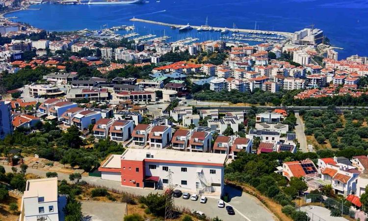 Gündemden Son Bilgiler: ADÜ, Kuşadası’nda sağlık turizmine güç katıyor: Gelişmeler Takip Ediliyor