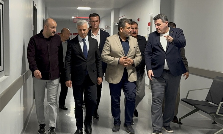 Gündemden Son Bilgiler: Afşin'de MHP'li vekil Karakoç'un yaralandığı kazada iki sürücü yakalanarak gözaltına s