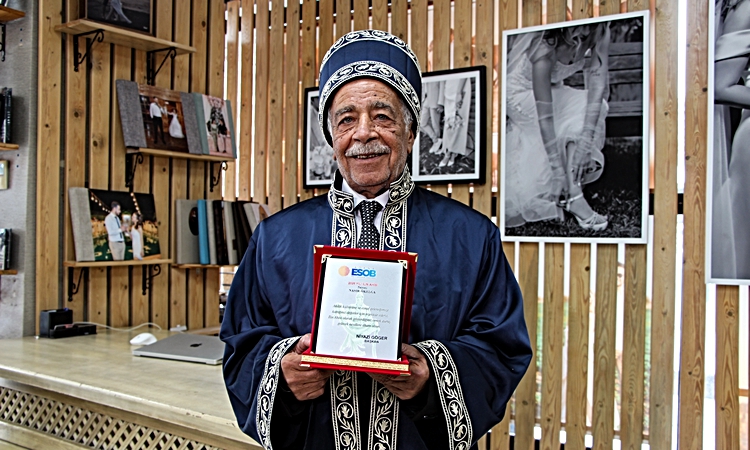 Gündemden Son Bilgiler: Ahilik Haftası'nda Adana'da 63 yıldır fotoğrafçılık yapan usta yılın ahisi seçildi - S