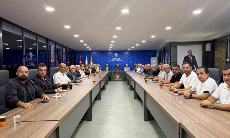 Gündemden Son Bilgiler: AK Parti Bilecik’te haftalık Olağan İl Yönetim Kurulu Toplantısı | İşte Tüm Ayrıntılar