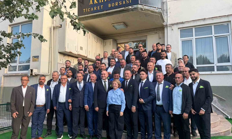 Gündemden Son Bilgiler: Akhisar Ticaret Borsası seçimini Alper Alhat'ın Yeşil Listesi 168 oyla kazandı - Son D